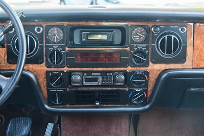 1980 Rolls-Royce Camargue   - Photo 51 - Palm Springs, CA 92264