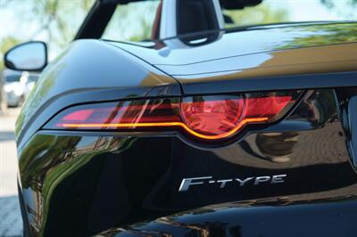 2020 Jaguar F-TYPE P340 - Photo 23 - Palm Springs, CA 92264