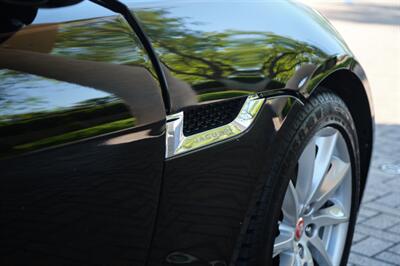 2020 Jaguar F-TYPE P340 - Photo 31 - Palm Springs, CA 92264