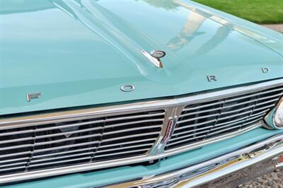 1965 Ford Falcon   - Photo 15 - Palm Springs, CA 92264