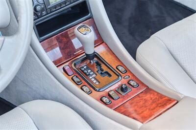 1999 Mercedes-Benz CLK 320   - Photo 61 - Palm Springs, CA 92264
