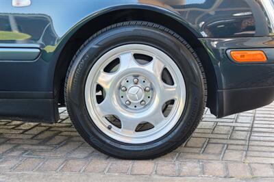 1999 Mercedes-Benz CLK 320   - Photo 13 - Palm Springs, CA 92264
