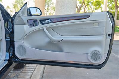 1999 Mercedes-Benz CLK 320   - Photo 82 - Palm Springs, CA 92264