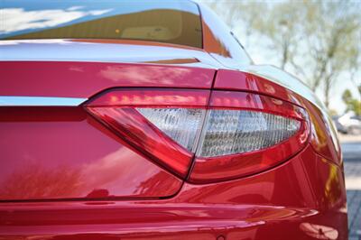 2009 Maserati Gran Turismo   - Photo 24 - Palm Springs, CA 92262