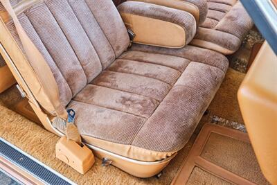 1978 Lincoln Mark V   - Photo 23 - Palm Springs, CA 92264