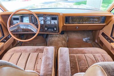 1978 Lincoln Mark V   - Photo 17 - Palm Springs, CA 92264