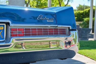 1969 Buick Electra 225   - Photo 9 - Palm Springs, CA 92262