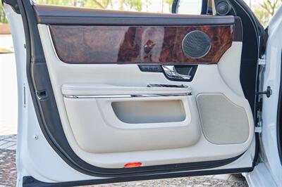 2012 Jaguar XJL Portfolio   - Photo 20 - Palm Springs, CA 92264