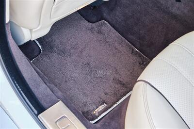 2012 Jaguar XJL Portfolio   - Photo 97 - Palm Springs, CA 92264