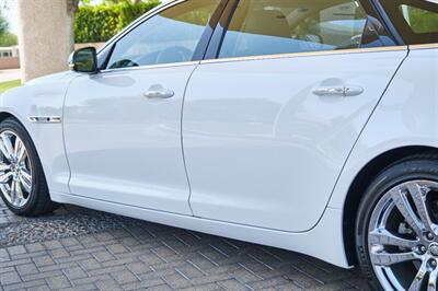 2012 Jaguar XJL Portfolio   - Photo 46 - Palm Springs, CA 92264
