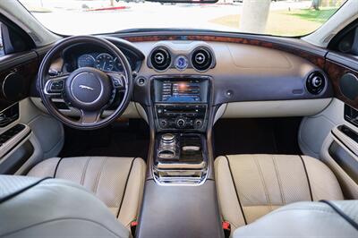2012 Jaguar XJL Portfolio   - Photo 16 - Palm Springs, CA 92264