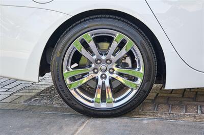 2012 Jaguar XJL Portfolio   - Photo 42 - Palm Springs, CA 92264