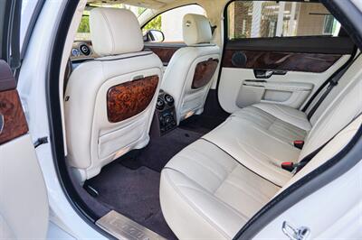 2012 Jaguar XJL Portfolio   - Photo 17 - Palm Springs, CA 92264