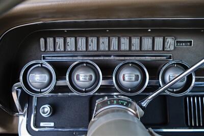 1965 Ford Thunderbird   - Photo 72 - Palm Springs, CA 92262