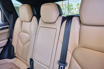 2016 Porsche Cayenne Diesel   - Photo 56 - Palm Springs, CA 92264
