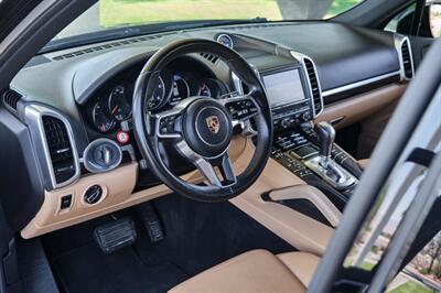 2016 Porsche Cayenne Diesel   - Photo 47 - Palm Springs, CA 92264