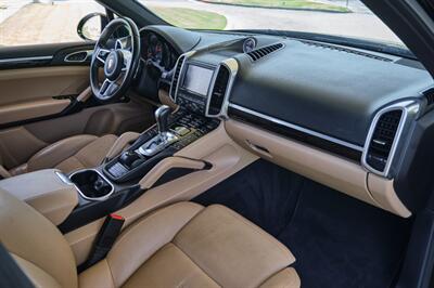 2016 Porsche Cayenne Diesel   - Photo 97 - Palm Springs, CA 92264