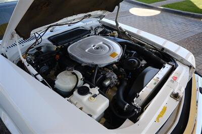1988 Mercedes-Benz 560 SL   - Photo 23 - Palm Springs, CA 92264