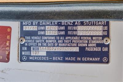 1988 Mercedes-Benz 560 SL   - Photo 24 - Palm Springs, CA 92264