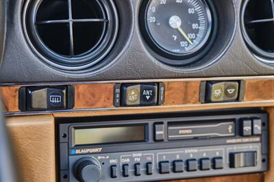 1988 Mercedes-Benz 560 SL   - Photo 14 - Palm Springs, CA 92264