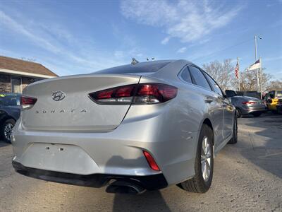 2019 Hyundai SONATA SE   - Photo 3 - Topeka, KS 66608