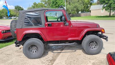 2003 Jeep Wrangler Sahara   - Photo 2 - Topeka, KS 66608