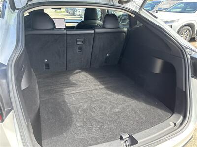 2021 Tesla Model Y Performance - Photo 10 - Topeka, KS 66608