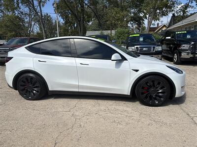 2021 Tesla Model Y Performance - Photo 6 - Topeka, KS 66608