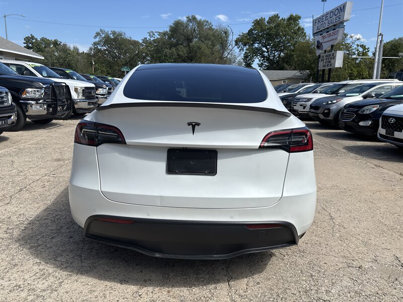 2021 Tesla Model Y Performance   - Photo 4 - Topeka, KS 66608