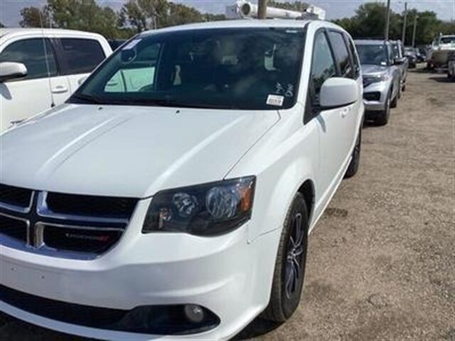 2018 Dodge Grand Caravan GT   - Photo 1 - Topeka, KS 66608