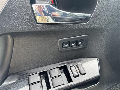2017 Toyota RAV4 Limited   - Photo 13 - Topeka, KS 66608