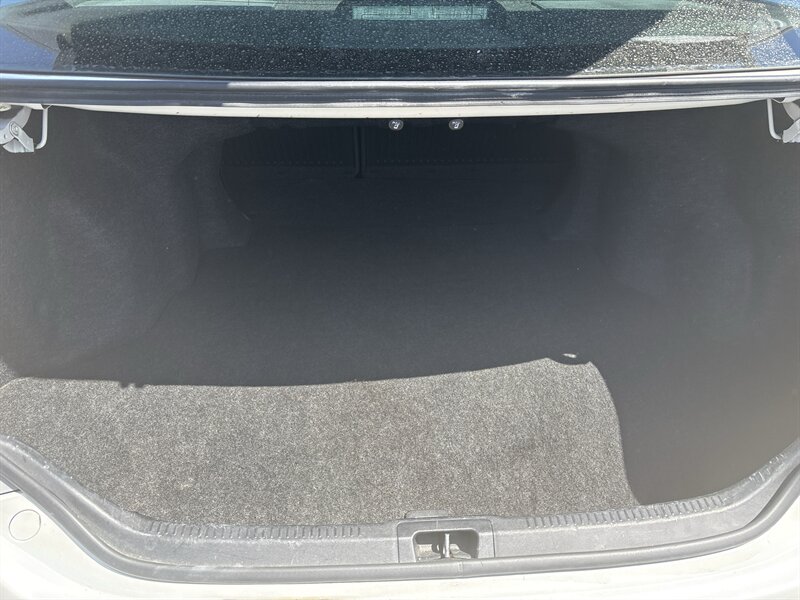 2014 Toyota Camry LE   - Photo 23 - Topeka, KS 66608