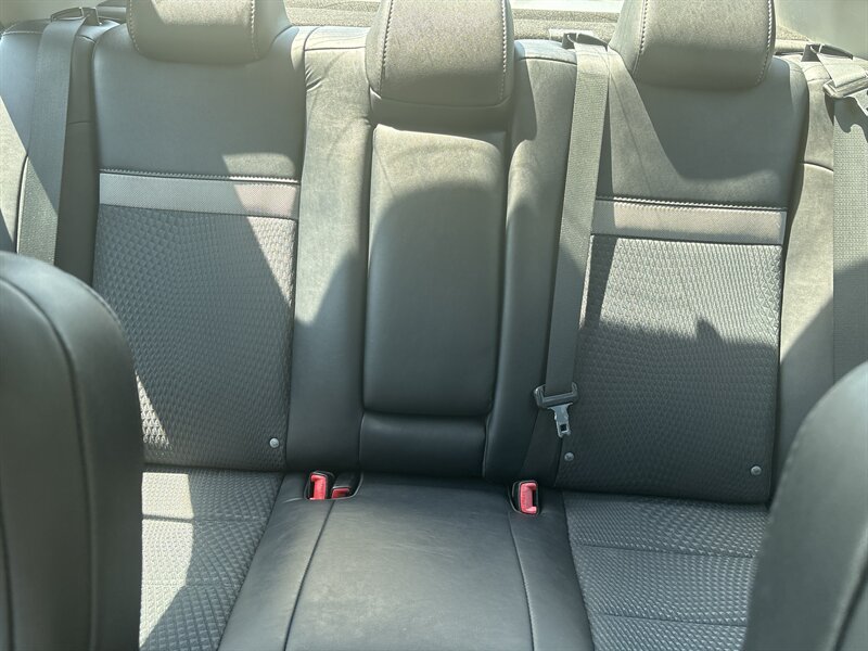2014 Toyota Camry LE   - Photo 21 - Topeka, KS 66608