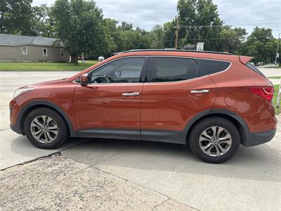 2013 Hyundai Santa Fe 2.4L   - Photo 2 - Topeka, KS 66608