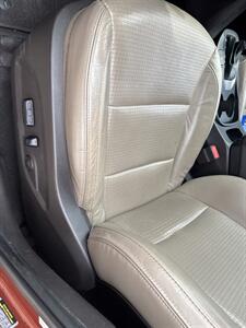 2013 Hyundai Santa Fe 2.4L   - Photo 11 - Topeka, KS 66608