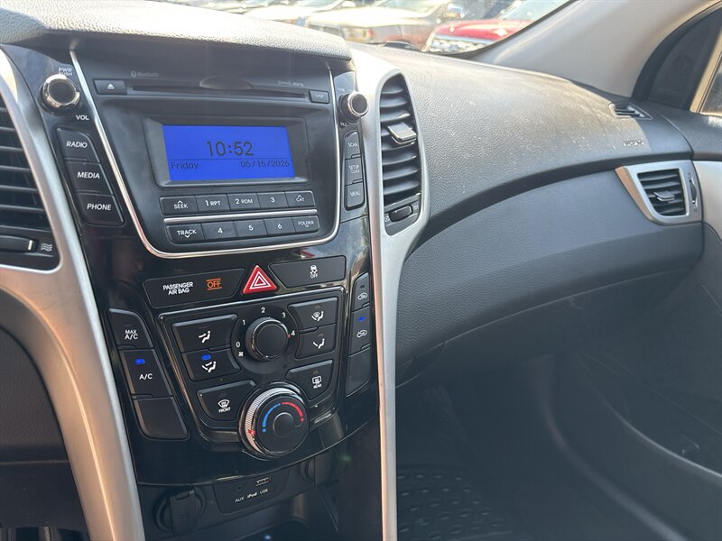 2017 Hyundai ELANTRA GT - Photo 15 - Topeka, KS 66608