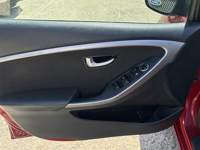 2017 Hyundai ELANTRA GT - Photo 10 - Topeka, KS 66608
