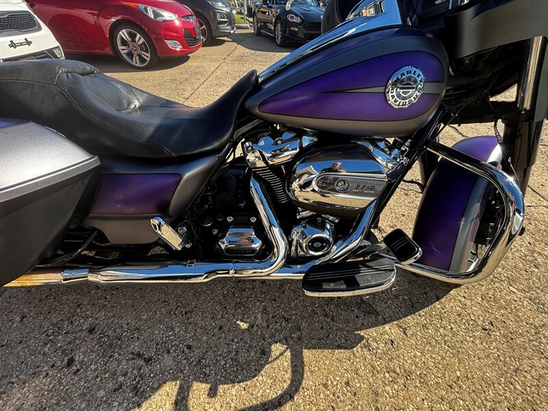 2017 Harley-Davidson Street Glide Special   - Photo 3 - Topeka, KS 66608