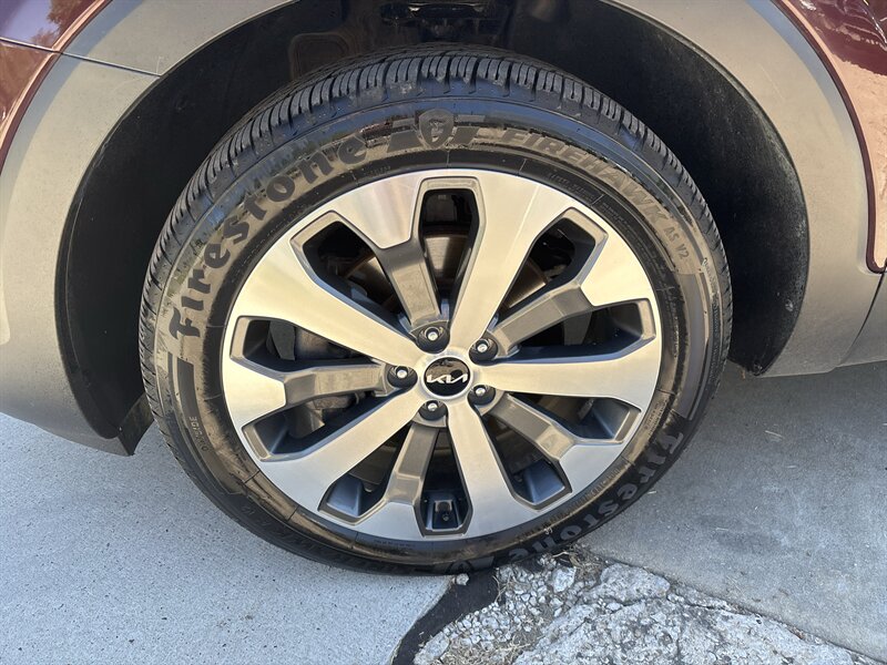 2022 Kia Telluride EX   - Photo 4 - Topeka, KS 66608