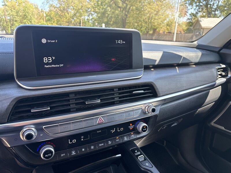 2022 Kia Telluride EX   - Photo 14 - Topeka, KS 66608