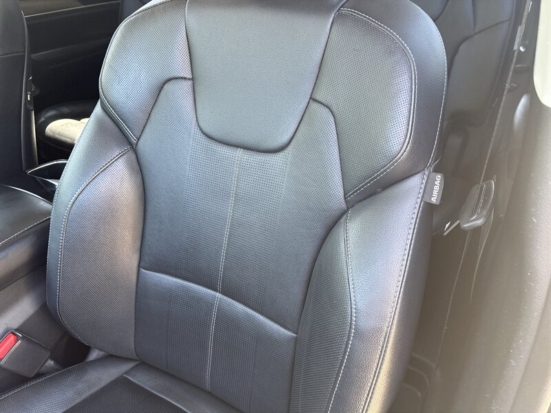 2022 Kia Telluride EX   - Photo 18 - Topeka, KS 66608