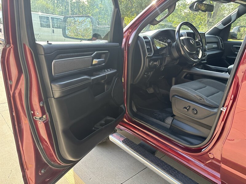 2019 RAM 1500 Big Horn   - Photo 13 - Topeka, KS 66608