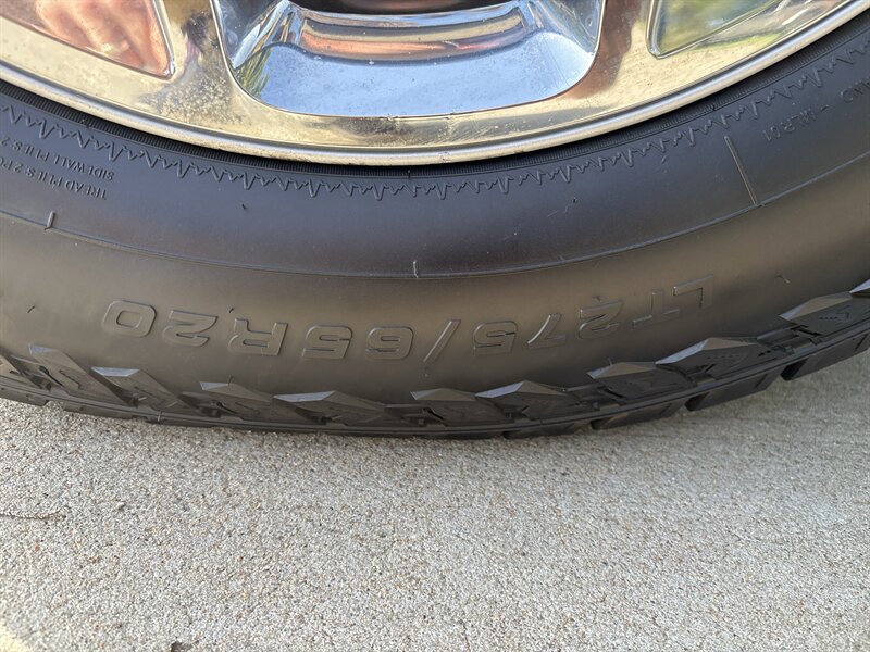 2019 RAM 1500 Big Horn   - Photo 9 - Topeka, KS 66608