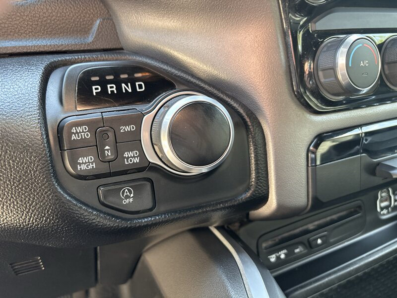 2019 RAM 1500 Big Horn   - Photo 23 - Topeka, KS 66608