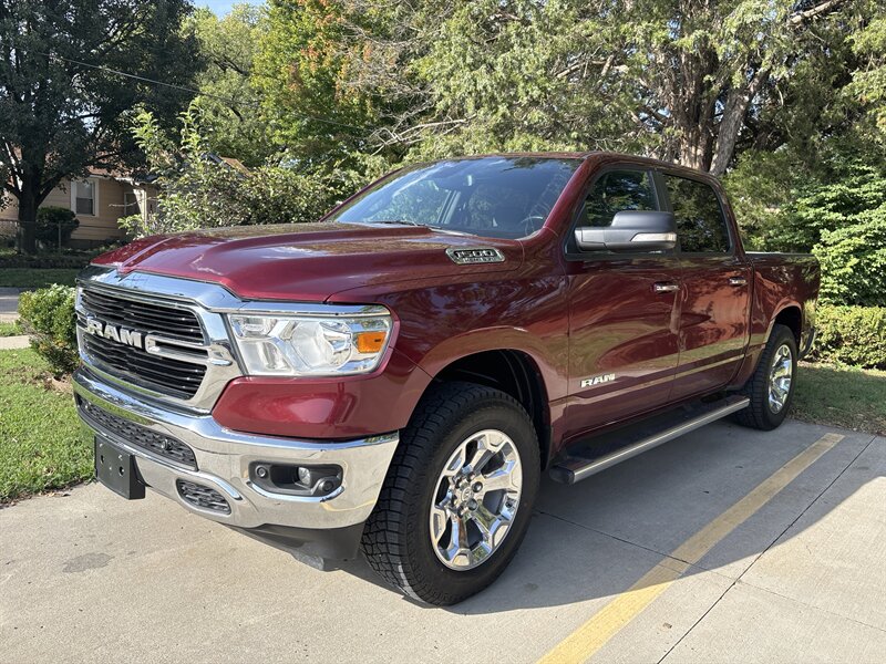 2019 RAM 1500 Big Horn   - Photo 2 - Topeka, KS 66608