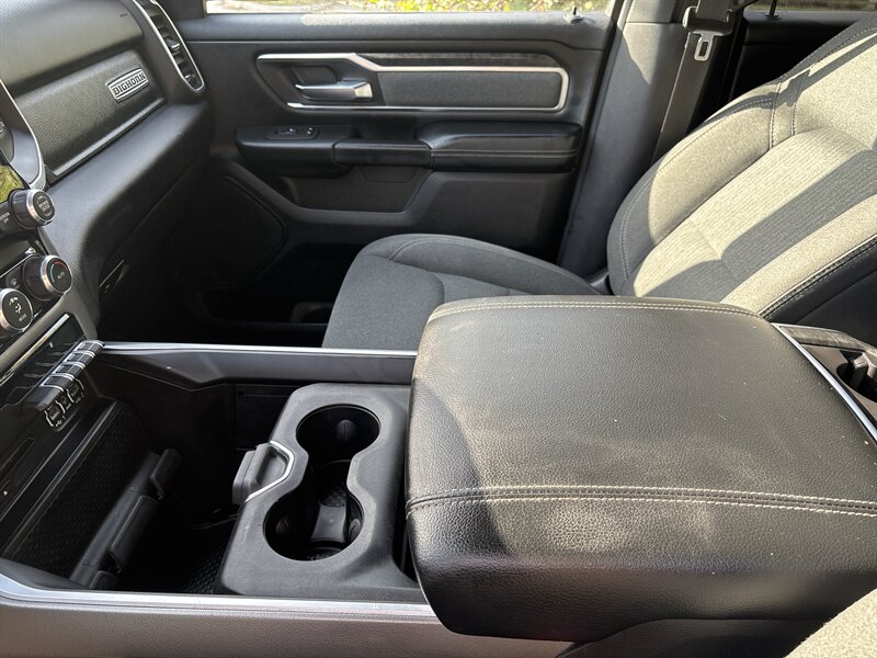 2019 RAM 1500 Big Horn   - Photo 24 - Topeka, KS 66608