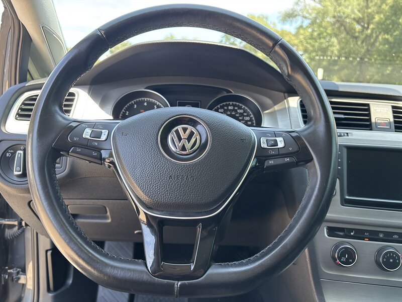 2016 Volkswagen Golf TSI S   - Photo 13 - Topeka, KS 66608