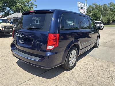 2016 Dodge Grand Caravan American Value Package - Photo 2 - Topeka, KS 66608