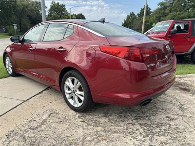 2011 Kia Optima EX Turbo   - Photo 4 - Topeka, KS 66608