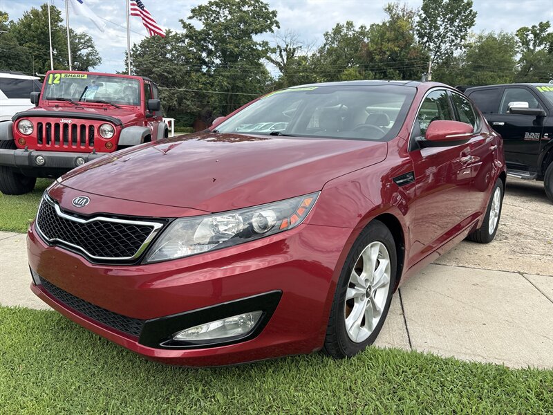 2011 Kia Optima EX Turbo   - Photo 6 - Topeka, KS 66608